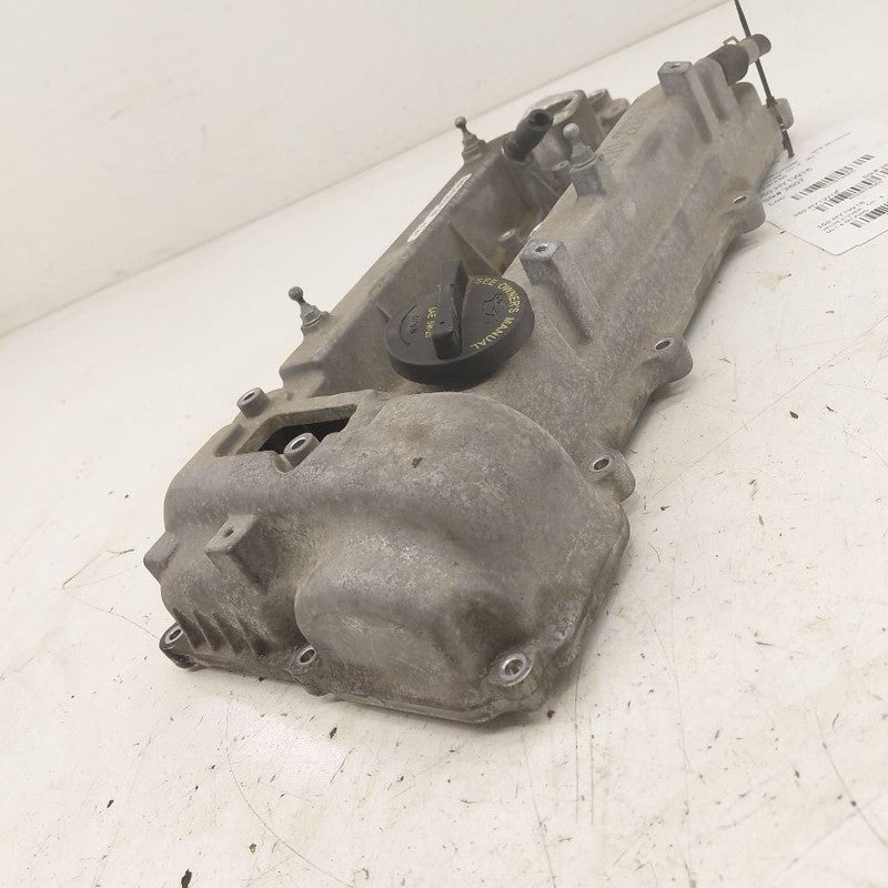 Hyundai Veloster Engine Cylinder Head Valve Cover  2017 2016 2015 2014