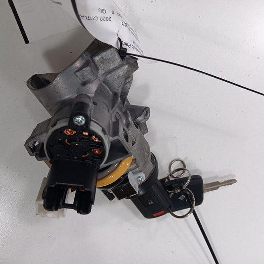 Ignition Switch Conventional Ignition Fits 13-20 Mitsubishi Outlander 