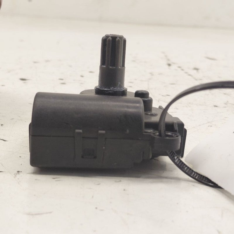 Kia Sorento Flap Door Motor Heater AC Door Actuator {D332CK8AA04} 2018