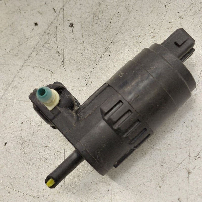 Fiat 500 X Model Windshield Washer Wash Fluid Reservoir Motor Pump Ele
