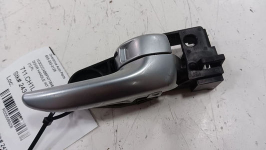 Chrysler 200 Door Handle Right Passenger Rear Interior Inside  2015 20