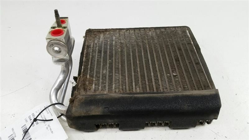 Chevy Malibu AC Evaporator Classic Style Emblem In Grille Opt C60 04-08 OEM