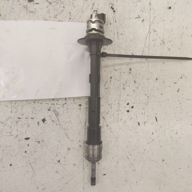Lower Fuel Injection Injector Marked 4 Fits 22-25 Lexus NX350