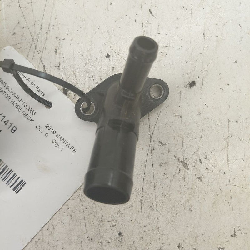 Hyundai Santa Fe Radiator Hose Neck  2.0 2019 2020