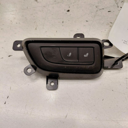 Cadillac CT6 Passenger Right Rear Heated Seat Switch {23223850} 2018 2