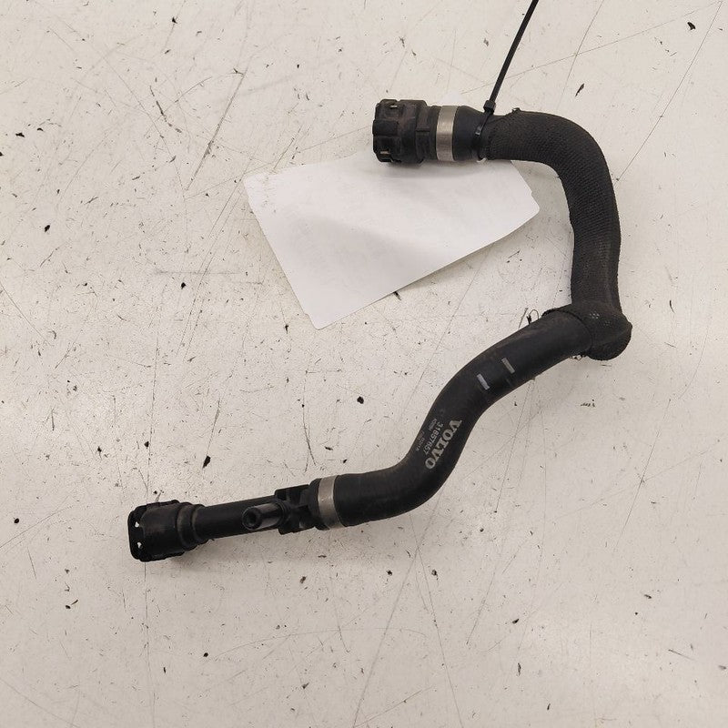 Volvo S60 Coolant Line Crossover Pipe  2.0 2018 2017 2016