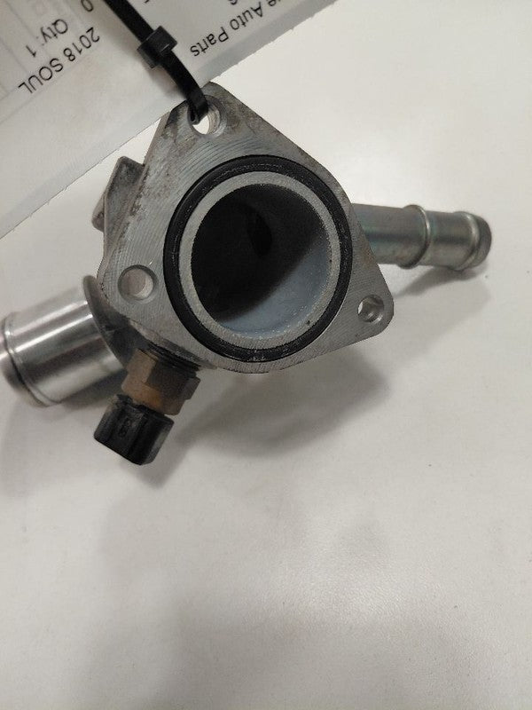 Kia Soul Coolant Line Crossover Pipe  1.5 2017 2018 2019 OEM