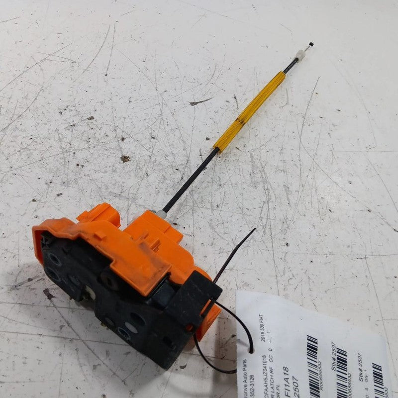 Fiat 500 Door Latch Lock Right Passenger Front 2018 OEM