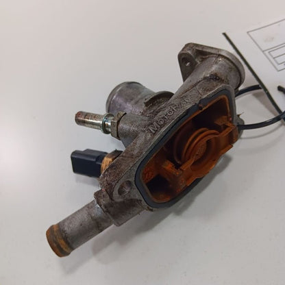 Fiat 500 Thermostat Housing Mount Bracket  2012 2013 2014 2015 OEM