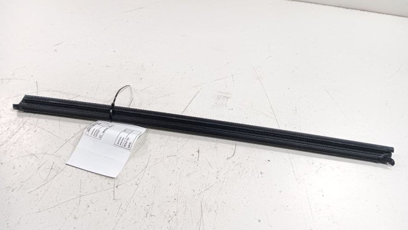 Volkswagen Golf Right Rear Weather Strip Interior 2010 2011 2012 2013 