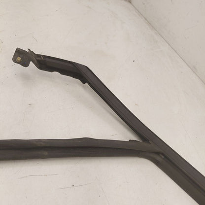 Chevy Equinox Door Glass Window Seal Rubber Left Driver Front  2024 20