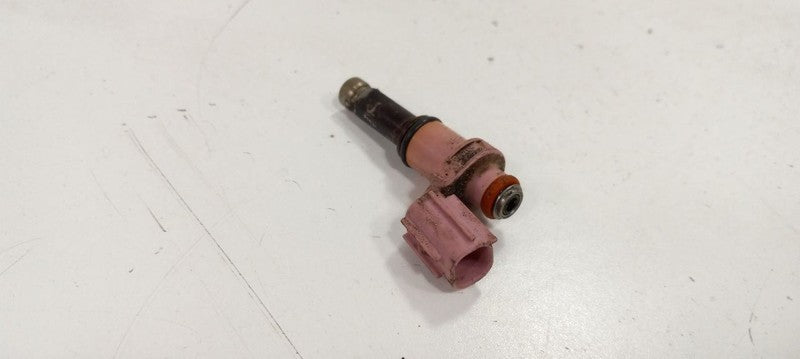 Fuel Injection Parts Fuel Injector Upper Fits 06-17 LEXUS IS350  OEM