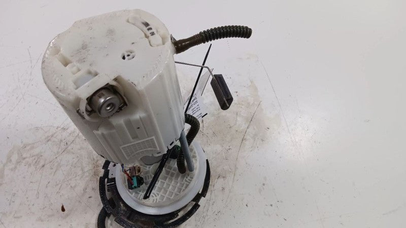 Gas Fuel Pump Assembly AWD Opt F46 Fits 13-20 TRAX OEM