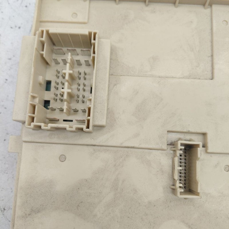 Hyundai Kona Cabin Fuse Box Interior Inner Under Dash  2021 2020 2019