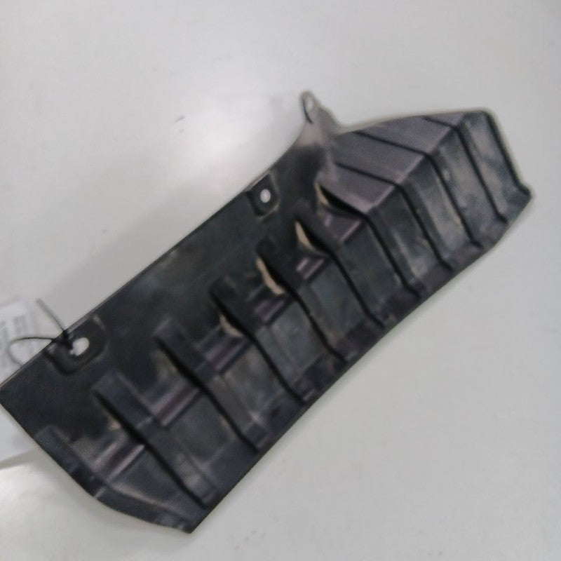 Chevy Trailblazer Cowl Vent Panel Wiper Transmission Linkage Cover Tri