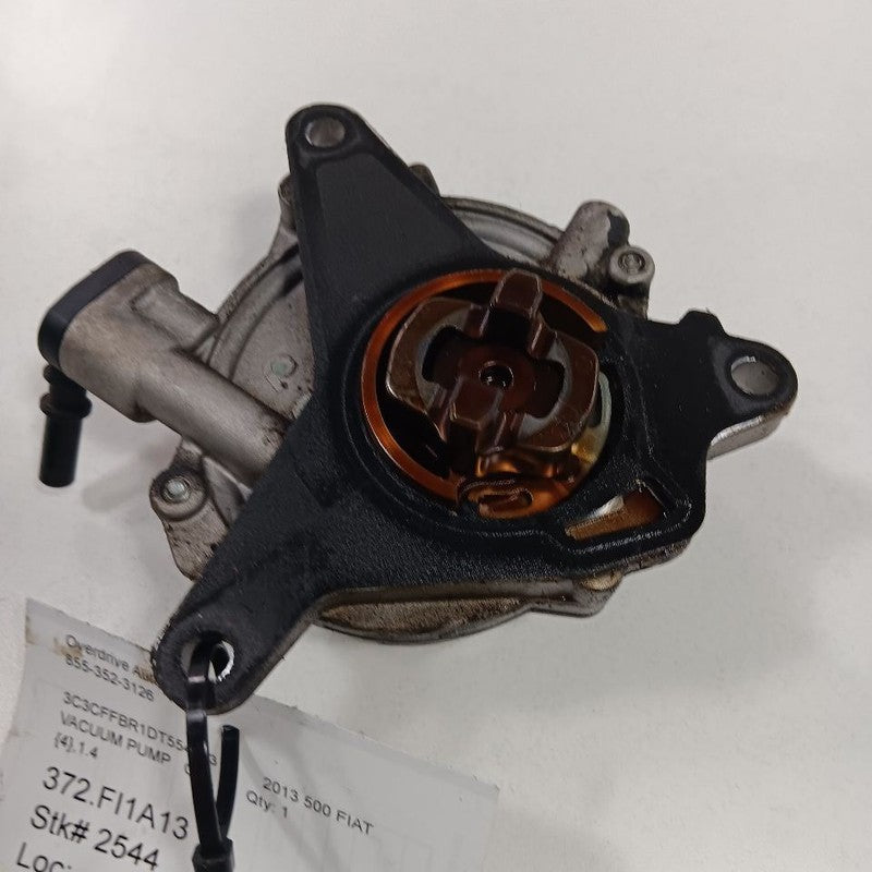 Fiat 500 Vacuum Pump  2012 2013 2014 2015 OEM