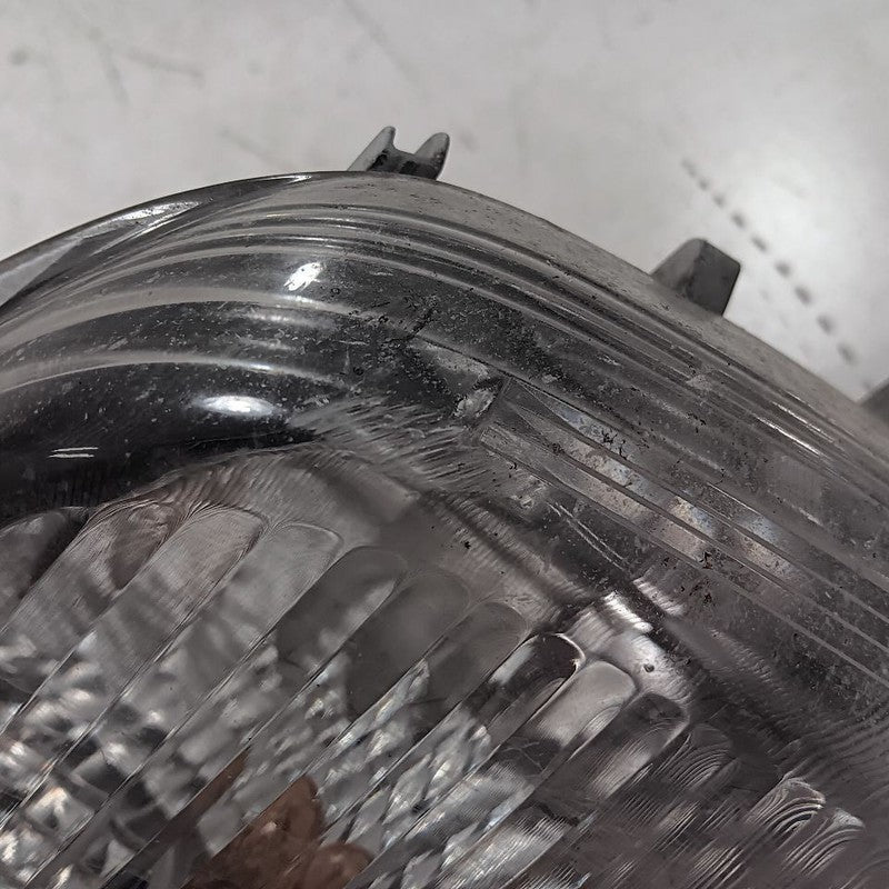 Passenger Right Front Corner Park Light Lamp 15-17 Toyota Prius