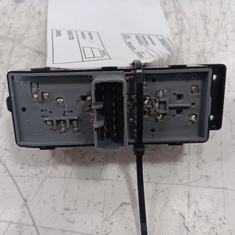 Kia Forte Power Window Switch Right Passenger Front  2015 2016 2017 2018