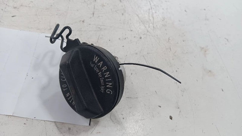 Kia Forte Gas Tank Fuel Cap  2014 2015 2016 2017 2018