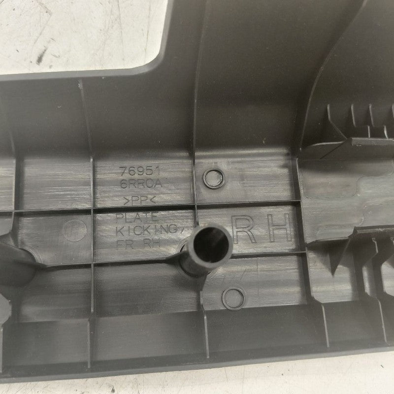 Nissan Rogue Sill Trim Plate Door Jam Threshold Right Passenger Front 