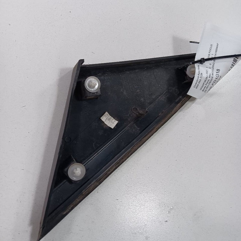 Ford Focus Passenger Right Fender Molding {BM51A16004AF} 2018 2017 2016 2015