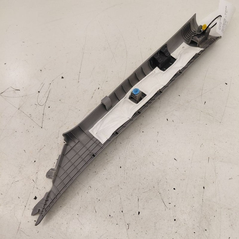 Hyundai Veloster Passenger Right Side A-Pillar Trim 2017 2016 2015 201