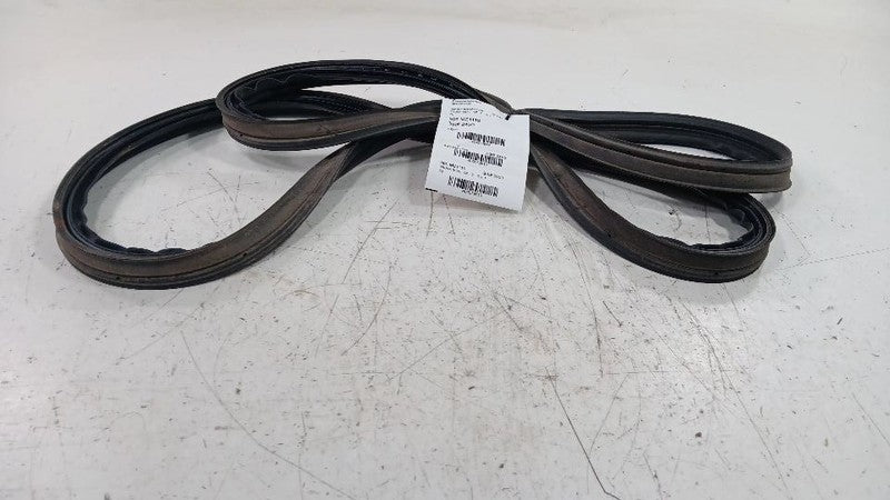 Mazda CX-3 Trunk Lid Hatch Door Rear Back Rubber Seal  2019 2020 2021 