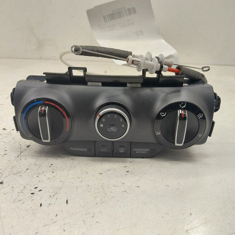Manual Temperature Control Heat Heater AC Switch US Market 18-21 Hyund