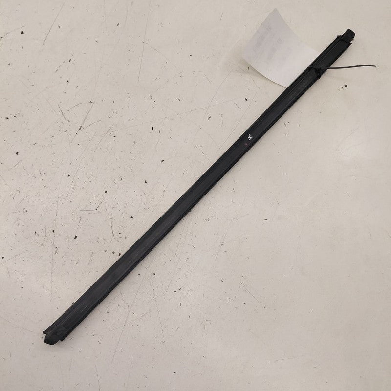 Ford Escape Left Front Weather Strip Interior  2020 2021 2022