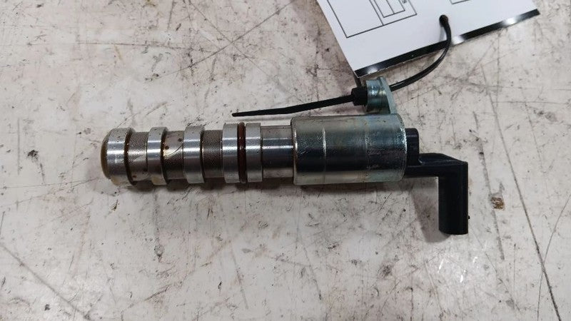 Buick Lacrosse Variable Timing Gear Oil Control Valve Solenoid Cylinder Head  20