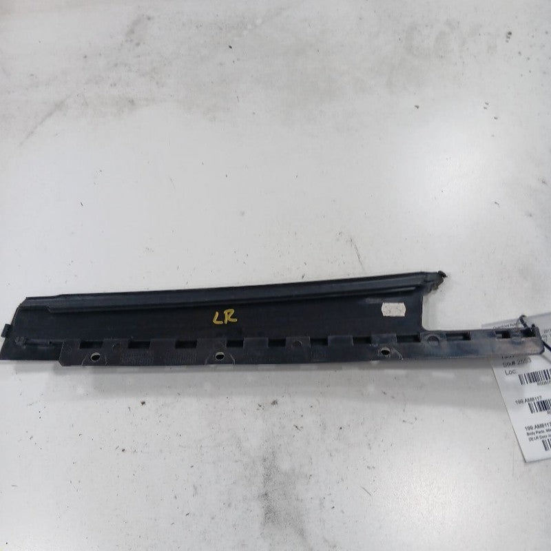 Jeep Renegade Left Rear Door Applique {51953327} 2017 2018 2019 2020