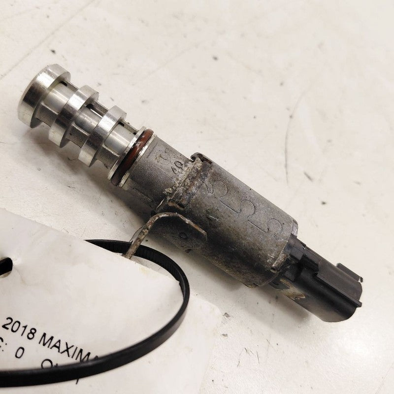 Nissan Maxima Variable Timing Gear Oil Control Valve Solenoid Cylinder