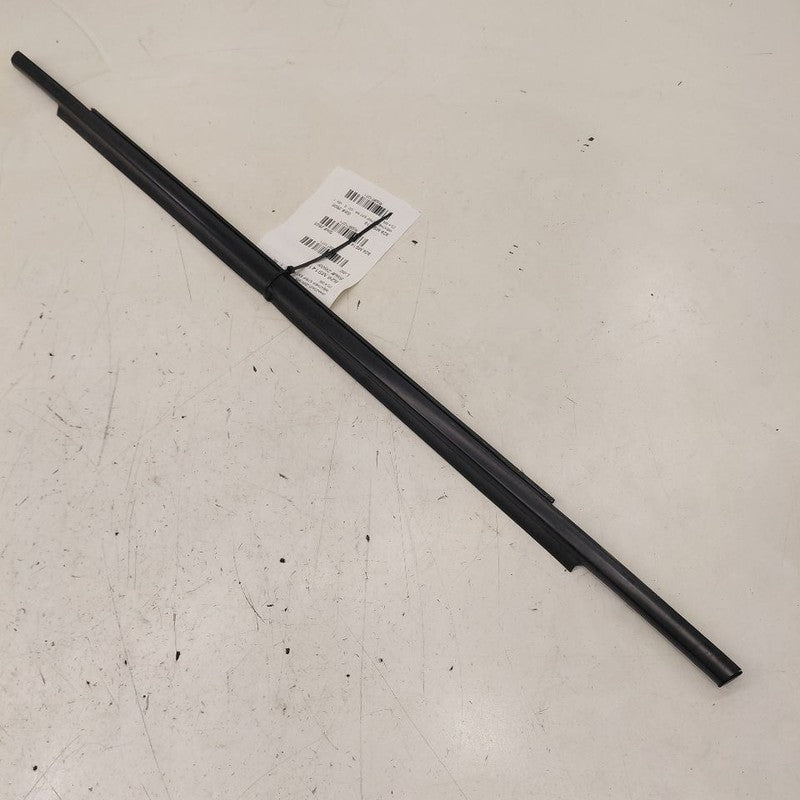 Mitsubishi Outlander   Door Glass Window Weather Strip Rear Right Pass