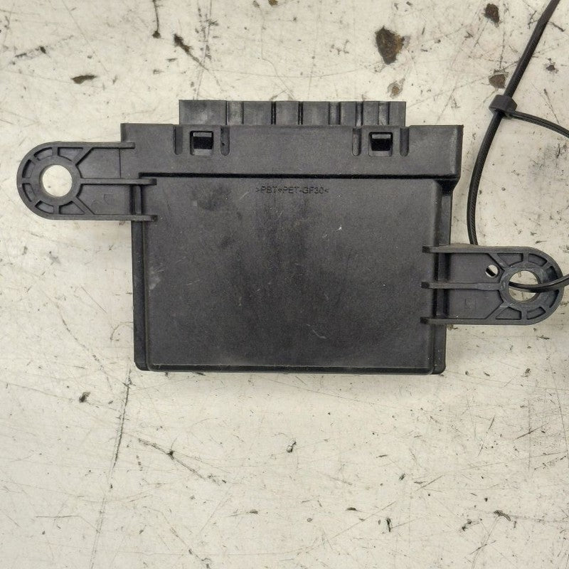 Cadillac CT6 Driver Park Assist Control Module {84105392} 2018 2017 20