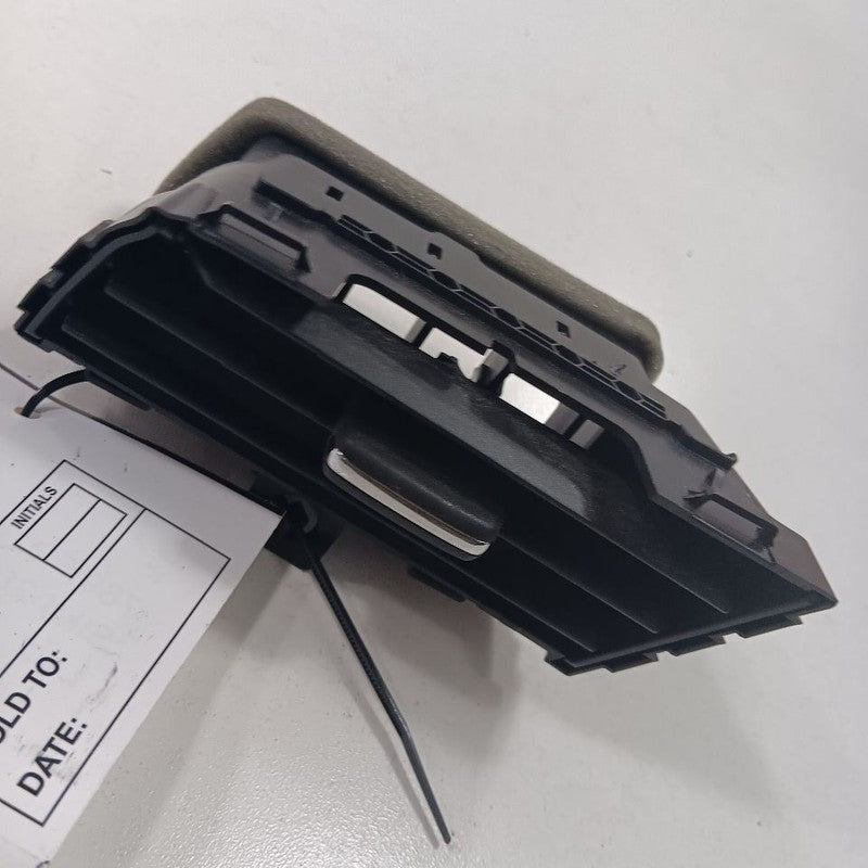 Ford Mustang Dash Air Vent Left Driver  2015 2016 2017