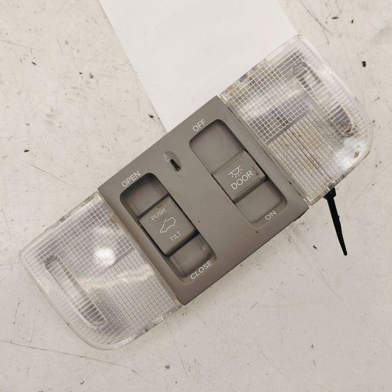 Honda CR-V Dome Light Roof Lamp  2017 2018 2019