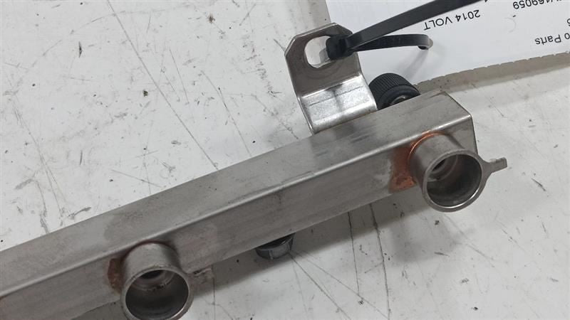 Chevy Volt Fuel Rail Injection Injector Mount Bar  2011 2012 2013 2014