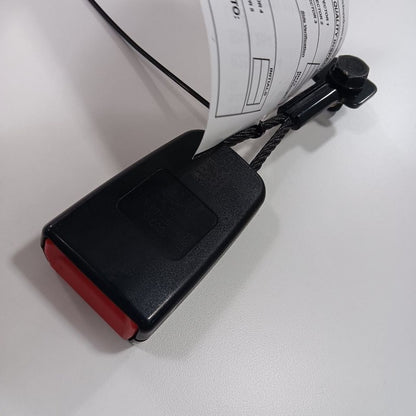 Fiat 500 Seat Belt Buckle Latch Right Passenger Rear Back  2014 2015 2016