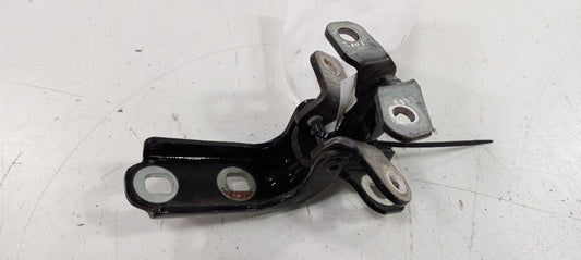 Chevy Cruze Door Hinge Set Left Rear 2019 2018 2017 2016