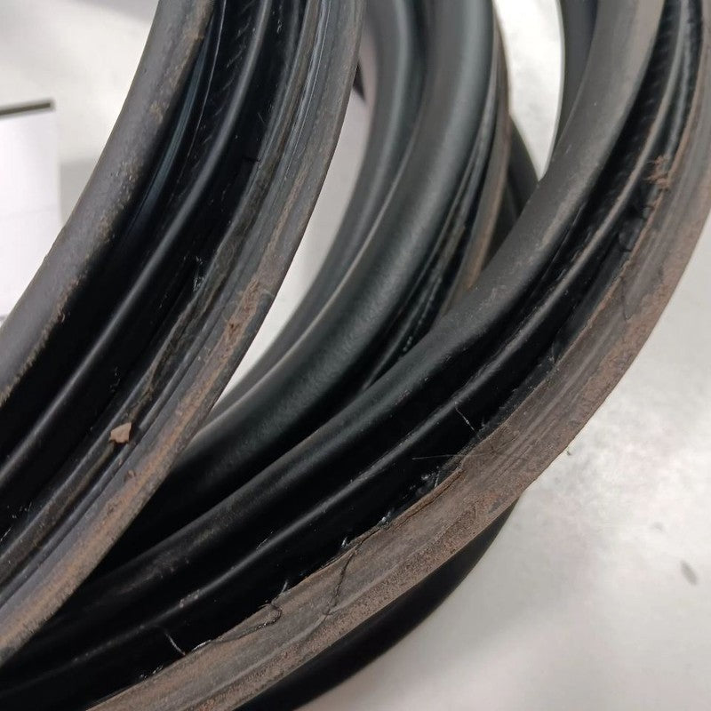 Jeep Compass Trunk Lid Hatch Door Rear Back Rubber Seal  2021 2020 201