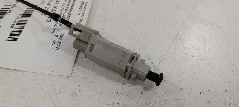 Volkswagen Jetta Brake Pedal Switch 2003 2002 2001 2000 OEM