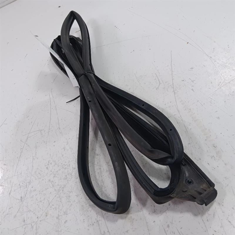 Mazda CX-3 On Door Seal Rubber Right Passenger Rear Back  2016 2017 20