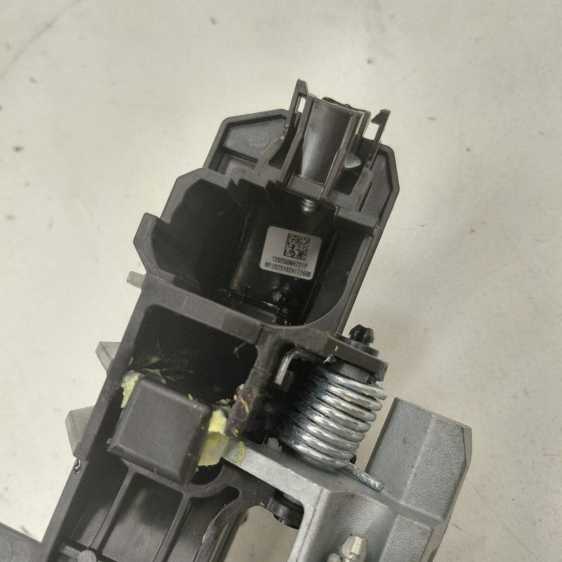 Honda HR-V Driver Left Front Door Handle Exterior 2026 2025 2024 2023