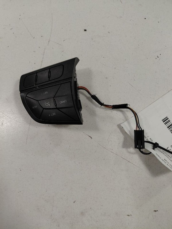 Steering Wheel Mounted Cruise Switch 4 Door X Model Fits 16-17 FIAT 50