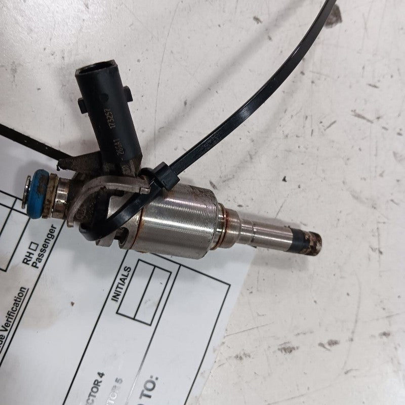 Fuel Injection Injector 2.4L Fits 17-22 Kia Sportage  OEM