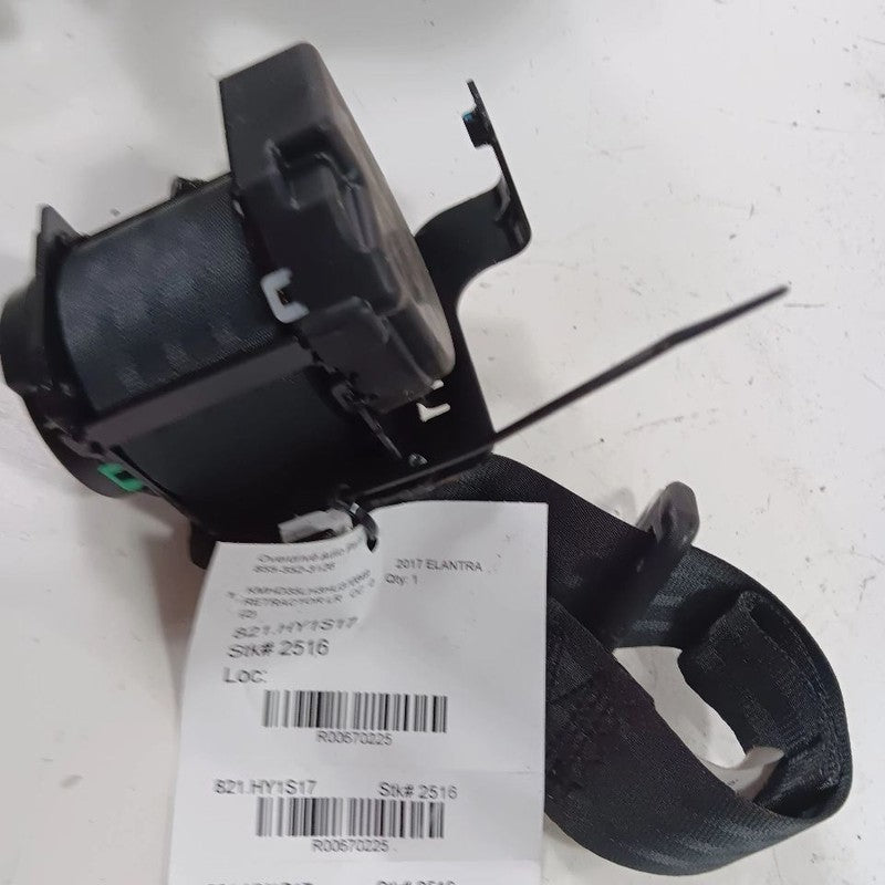 Hyundai Elantra Seat Belt Strap Retractor Left Rear Back  2017 2016 2015 