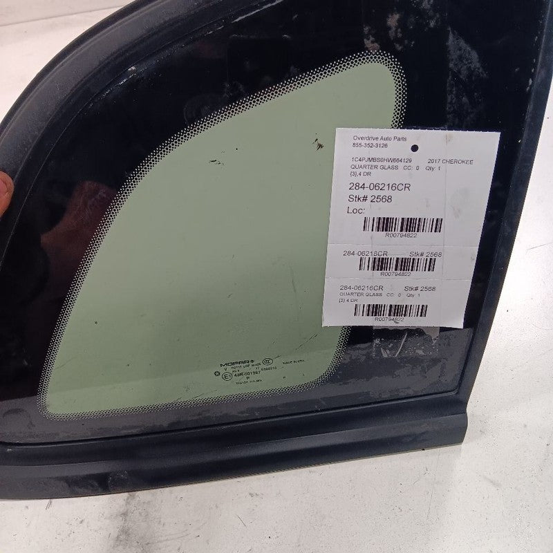 Passenger Quarter Glass Window Privacy Tint Black Trim 14-18 Jeep Cher