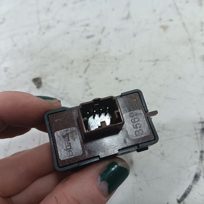 Jeep Renegade Power Door Lock Switch   2021 2020 2019