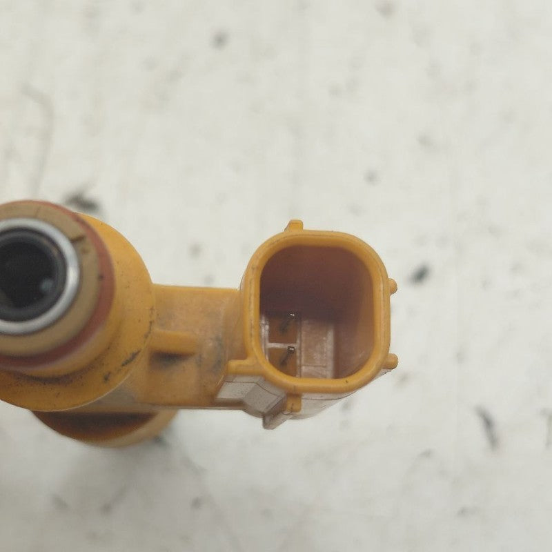 Upper Fuel Injection Injector Fits 18-21 Lexus NX300