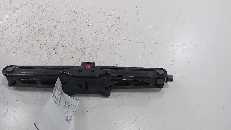 Buick Encore Spare Tire Changing Jack  2016 2017 2018 2019